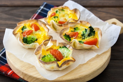 餃子の皮でミニキッシュ