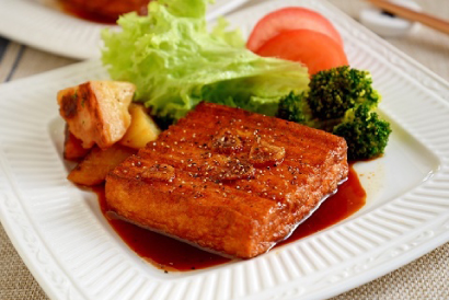 厚揚げの洋風ステーキ