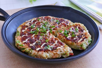 そうめんのリメイク<br>ふわふわパリパリお好み焼き
