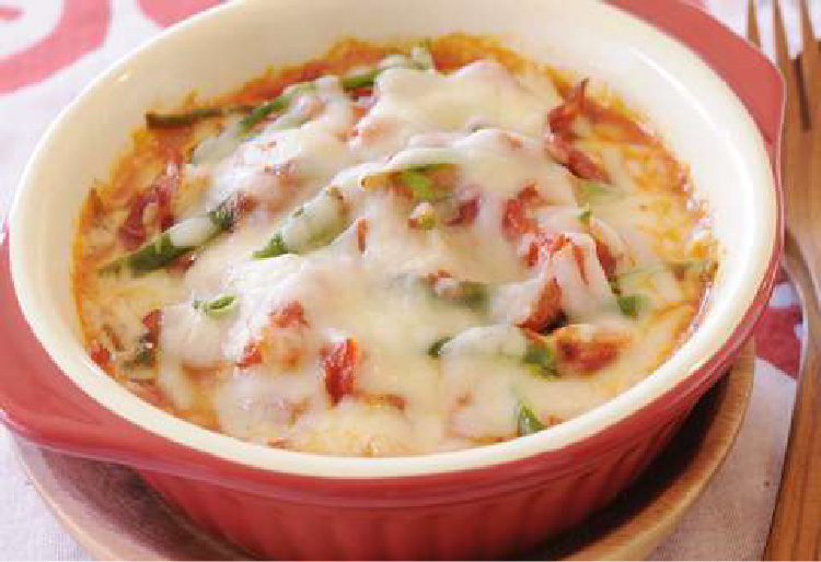 餅トマトグラタン