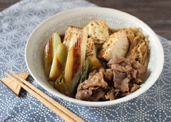 焦がしねぎの肉豆腐