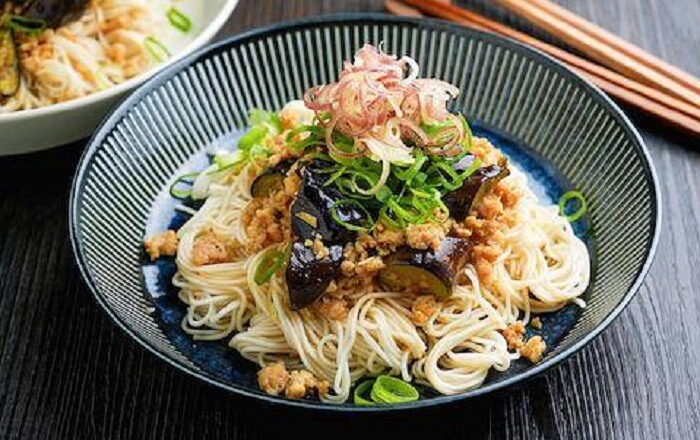 ぽん酢でさっぱりおいしい♪夏麺レシピ特集