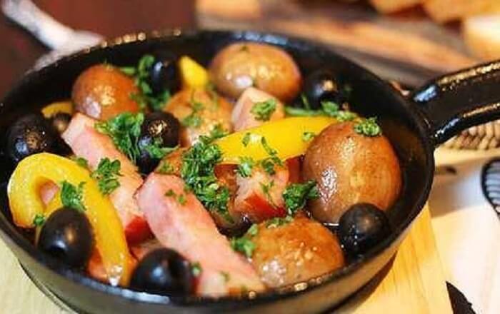 「ボジョレーヌーボー」に合う♪和テイストがオシャレなおすすめレシピ