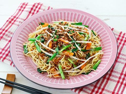 コリアンホットそぼろ焼きそば