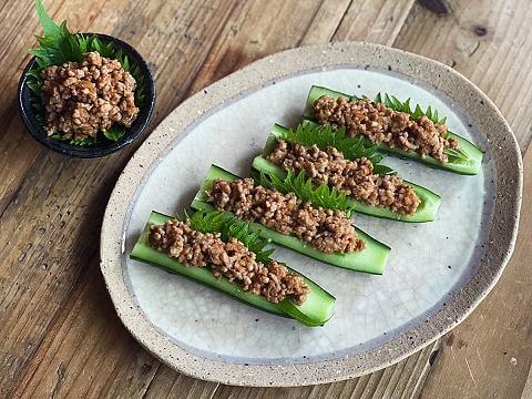 肉味噌たっぷり！きゅうりスティック