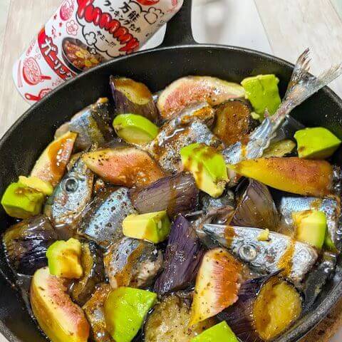 秋の味覚詰め込み　秋刀魚ァージョ